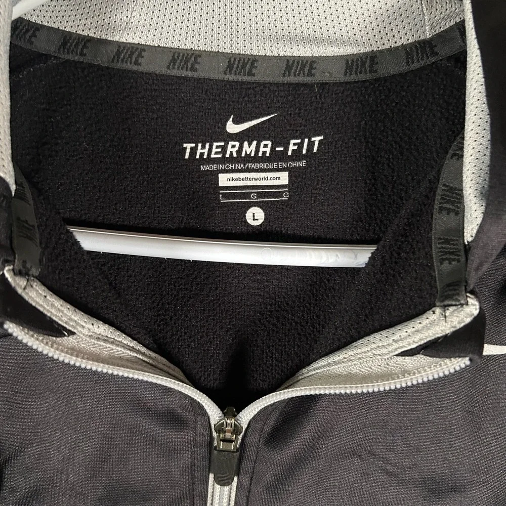 Nike Therma Fit‎ Full Zip Hoodie Black Kids Boys Youth Size Large Athletic